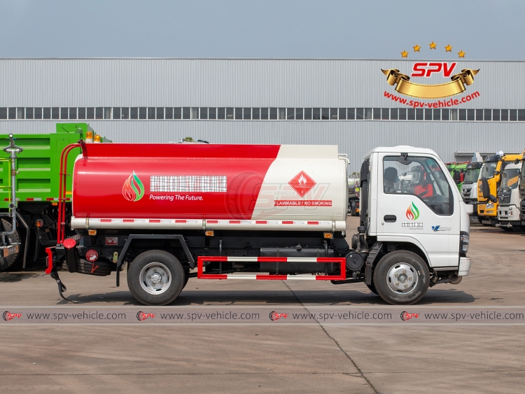 6,000 Litres Fuel Bowser ISUZU - RS